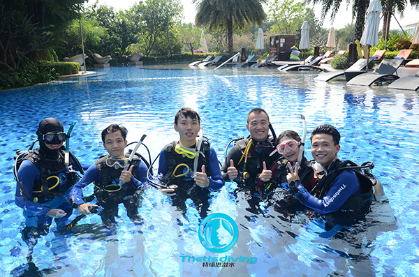12/12正式上線！PADI 最新課程【休閑潛水員Resort Diver】 丨 一天拿證，潛遍全球